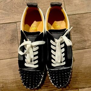 Men’s size 45, size 12